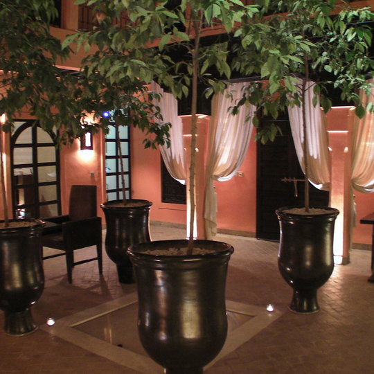 UN RESTAURANT DANS UN RIAD MARRAKECH